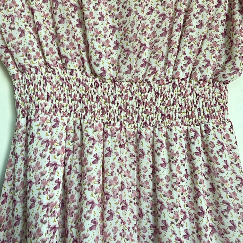 She+Sky pink floral sheer lined ruched waist v-neck boutique dress, Medium - Picture 6 of 8